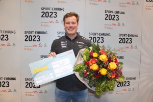Snowboardcrosser Kalle Koblet ist "Sportler des Jahres" - Panathlon International Club Winterthur