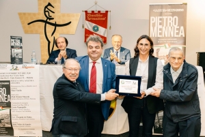 Panathlon Club Molfetta - Consegna del Premio Fair Play 2023 e presentazione del libro “La Gazzetta del Mezzogiorno racconta Pietro Mennea, le pagine memorabili di una vita straordinaria. L'uomo, l'atleta, il campione”